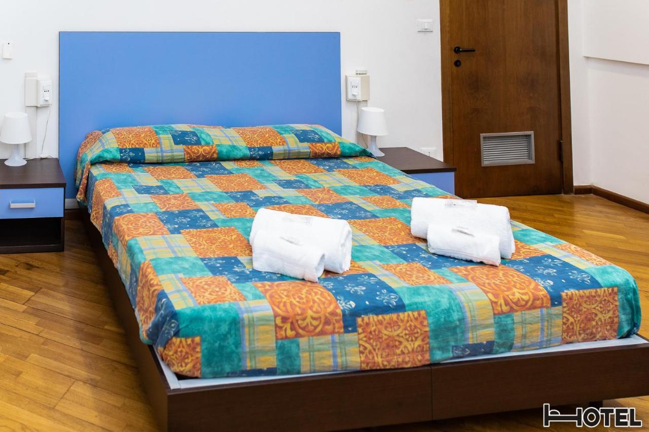 Hotel Youri Il Magnifico Γένοβα Εξωτερικό φωτογραφία